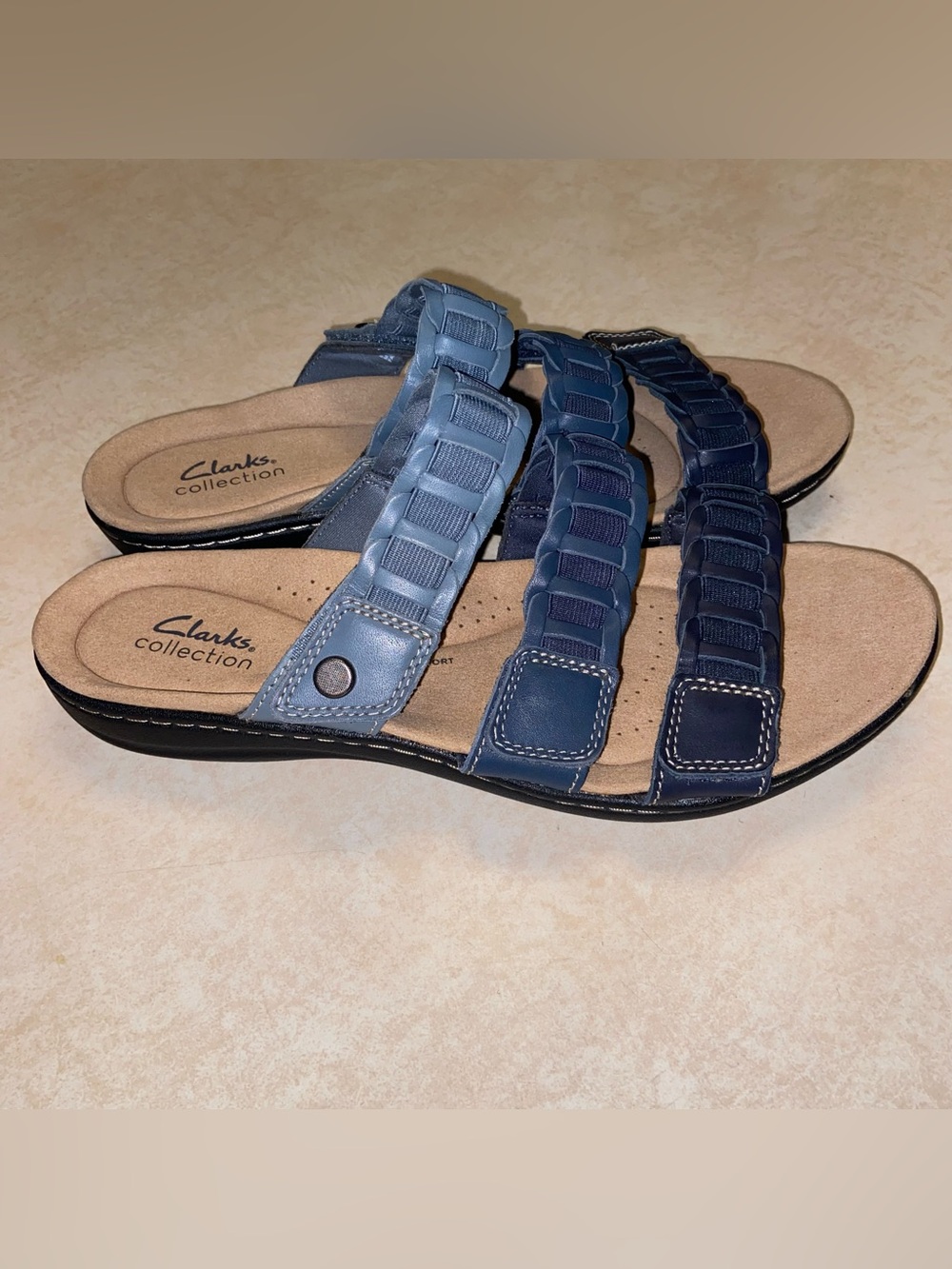 Clarks Sandals Womens Sz 10 W Laurieann Hope Navy Leather Triple Strap Slides 
E